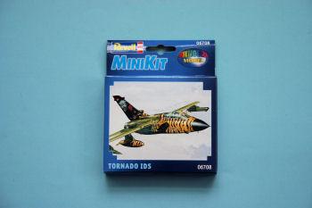 REVELL MINIKIT  TORNADO IDS